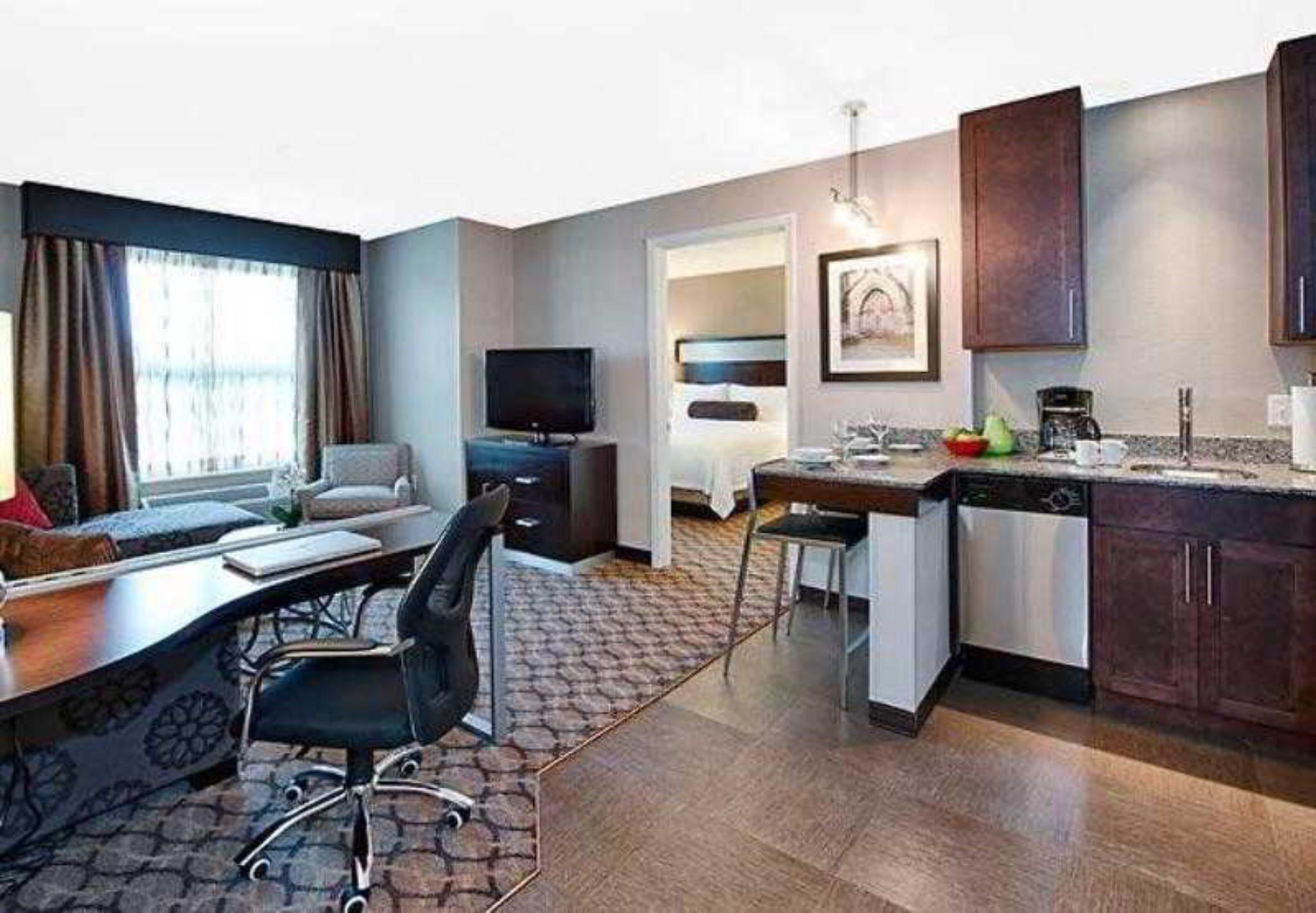 Residence Inn By Marriott Boston Logan Airport/Chelsea Room photo